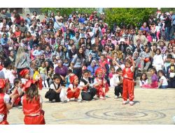 23 Nisan Ulusal Egemenlik Ve Çocuk Bayramı Törenlerle Kutlanıyor