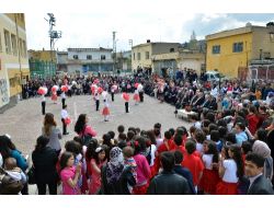 23 Nisan Ulusal Egemenlik Ve Çocuk Bayramı Törenlerle Kutlanıyor