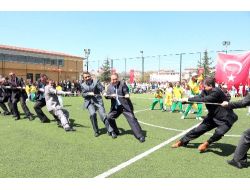 23 Nisan Ulusal Egemenlik Ve Çocuk Bayramı Törenlerle Kutlanıyor