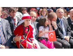 Egemen Bağış, Çocuklara Çözüm Sürecini Anlattı