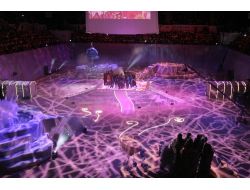 Bakan Yıldırım 23 Nisan Gala Şenliğine Katıldı