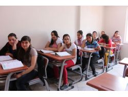 Sodes'le Muhtaç Öğrencilerin Yüzü Gülüyor