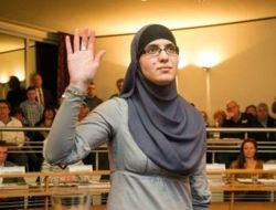 Başörtüsü Yasağına Tepkiler Geri Adım Attırdı