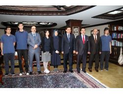 Vali Topaca, Erkullu Öğrencileri Kabul Etti