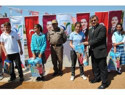 Turizmciler, Öğrencilerin Turizm Haftası Etkinliğine İlgisiz Kaldı