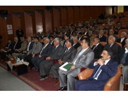 Vali Tekinarslan Muhtarlarla Bir Araya Geldi