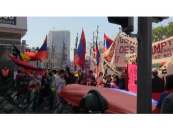 Ermenilerden Elçilik Önünde 24 Nisan Protestosu
