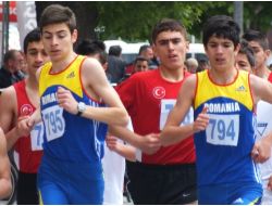 Şampiyon Sporcular Ağrı'nın Gururu Oldu