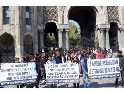 Üniversitelerdeki Olaylar Protesto Edildi