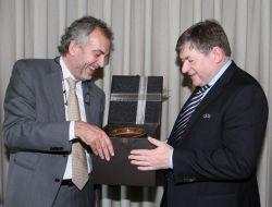 Fenerbahçe, Benfica Kulübü'nün Yöneticileri İle Yemekte Bir Araya Geldi