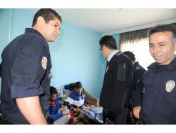 3 Madde Bağımlısı Genç, Enkaz Altında Kalmaktan Son Anda Kurtarıldı