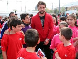 Trabzonsporlu Futbolcular, Grassroots Şenliği'nde Çocuklarla Buluştu