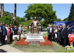 ZİYA PAŞA'NIN HEYKELİ DİKİLDİ