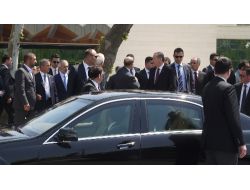 Başbakan Erdoğan, Milli Arşiv Binasını Ziyaret Etti