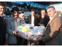 Sakarya'da Amatör Spor Kulüplerine Malzeme Yardımı