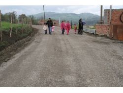 İlkadım Köylerin Ulaşım Sorununu Çözüyor