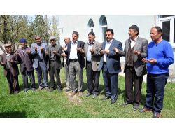 Muş'ta Barış İçin Toplu Dua Edildi