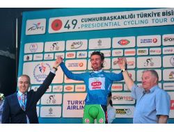 Cumhurbaşkanlığı Bisiklet Turu’nda Mustafa Sayar’dan Büyük Başarı