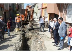 Barbaros Ve Gülbahçesi Mahallelerinin Kanalizasyonu Yenileniyor