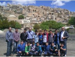 Yozgatlı Öğrencilerden Mardin Ve Şanlıurfa’ya Gönül Köprüsü