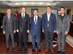 Vali Coş, Tümsiad Üyelerini Makamında Kabul Etti