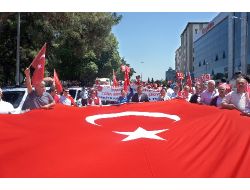 Türk Kamu-sen'den 'Bayrağına Sahip Çık' Mitingi