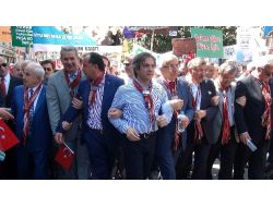 Taksim’de Kasnak Kullanıp, Horon Teptiler