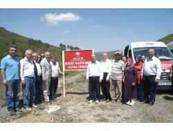 Doktorlar, Hayat Ormanı İçin Ağaç Dikti