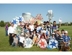 Çocuklar Uçurtma Şenliğinde Eğlendi