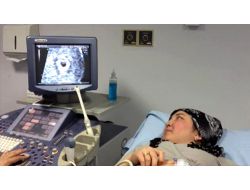 Rahim Nakli Yapılan Derya Sert 6 Haftalık Hamile, Bebeğin Kalp Atışları İzlendi