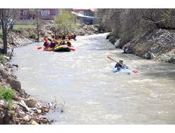 Kelkit'te 2. Rafting Şenliği Yapıldı