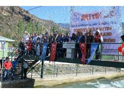 Yusufeli'nde Türkiye'nin İlk Yapay Kano Parkuru Açıldı