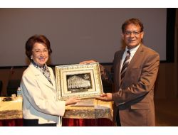 Sivas'ta 'Lozan Ve Tam Bağımsızlık' Konulu Panel Düzenlendi