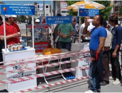 Ak Parti Aksaray İlçe Teşkilatı Milli İçecek Ayran Dağıttı