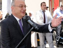 Manisa'da Dar Gelirliler Alışverişi Gıda Bankası'ndan Yapacak