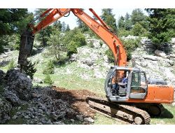Yamaç Paraşütü İçin Hopka Dağı'na Yol Açma Çalışması Başlatıldı