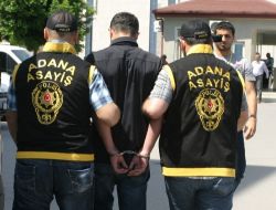 Çaldıkları Cep Telefonlarını Satamadan Yakalandılar