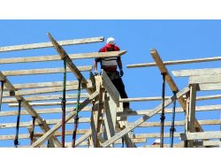 İşçi Bayramı'ndan Habersiz İşçiler