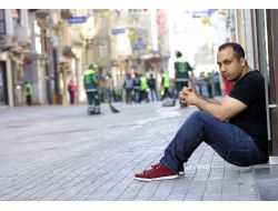 İstiklal Caddesi Güne Sakin Başladı