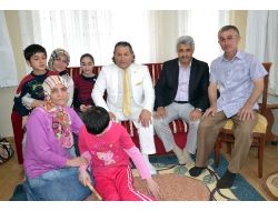 Otizmli Çocuklara Evlerinde Ziyaret