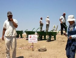 Batman Kuriki Höyüğü'nde 4 Bin Yıllık Tarihi Bulgulara Rastlandı!