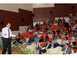 "HER ŞEYİN BAŞI İLETİŞİM"