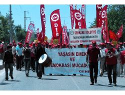 Diyarbakır'da 1 Mayıs Kutlamaları Başladı
