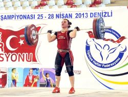 Sakarya Türk Telekom Spor Kulübü'nde Sema Acartürk Sevinci