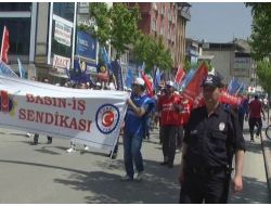 Düzce'de 1 Mayıs İşçi Bayramı Kutlandı