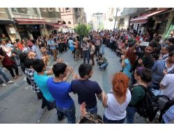 Taksim'deki 1 Mayıs Kutlamalarından Renkli Kareler