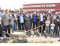 Yozgat’ın Esenli Beldesi Kapalı Spor Salonuna Kavuşacak