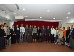 Ak Parti İzmir Milletvekili Ulema Şehit Ve Gazi Yakınlarına Bilgi Verdi