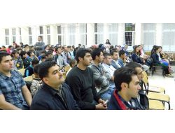 Okuma Salonu Öğrencilerinin Kutlu Doğum Programı İlgi Gördü