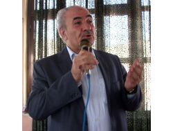 Vakkasoğlu: Anneler Birer Şefkat Abidesidir